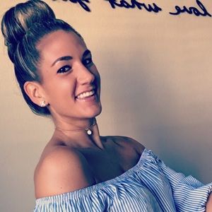 Meet your Posher, Bronwyn